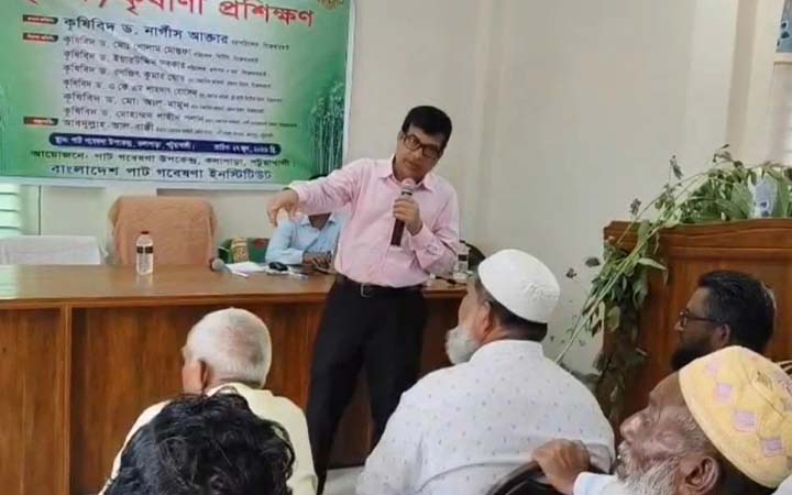 কলাপাড়ায় কৃষকদের প্রশিক্ষণ কর্মশালা