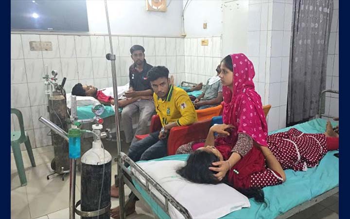 আশুলিয়ায় কয়েকটি পোশাক কারখানায় শ্রমিক হঠাৎ অসুস্থ, তদন্তে কমিটি