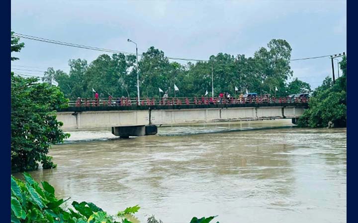 হবিগঞ্জে বাড়ছে নদ-নদীর পানি