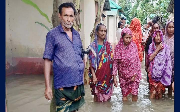 টানা বৃষ্টিতে নওগাঁয় ২০০ পরিবার পানিবন্দি