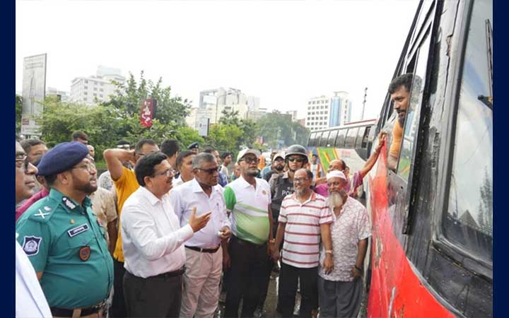 মহাখালী টার্মিনাল থেকে পূর্বাচলে বাস স্থানান্তর কার্যক্রমের উদ্বোধন