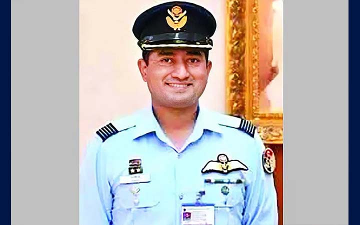 ইলিয়াস আলী গুম : উইং কমান্ডার সাইফুরকে গ্রেফতারে পরোয়ানা