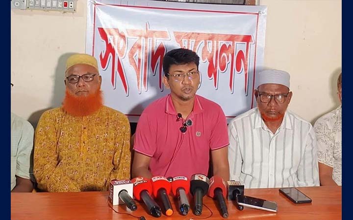 দৌলতপুরে বিএনপির প্রতিষ্ঠাবার্ষিকীর ব্যানার-ফেস্টুন ছেঁড়ায় প্রতিবাদ
