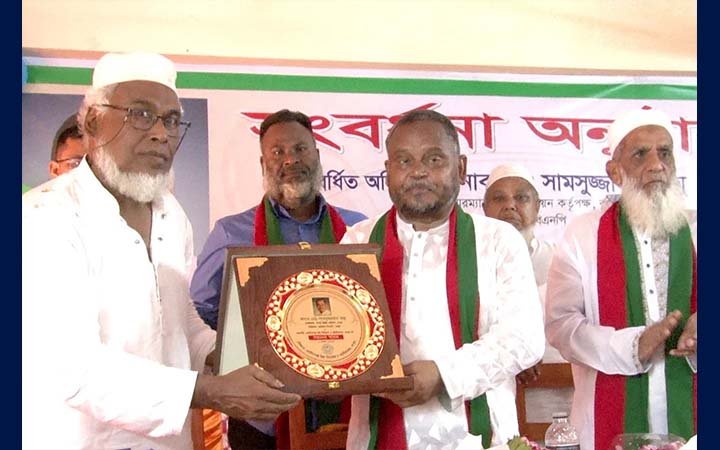 রংপুর উন্নয়ন কর্তৃপক্ষ চেয়ারম্যানকে সংবর্ধনা