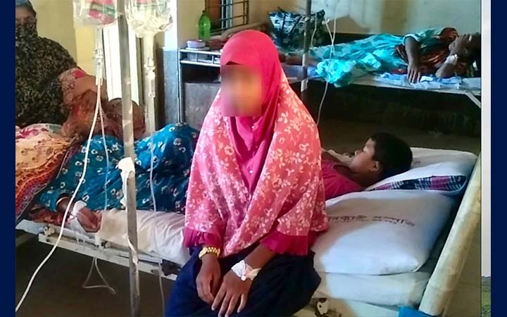 মিড ডে মিলের খাবার খেয়ে ৩৫ শিক্ষার্থী অসুস্থ