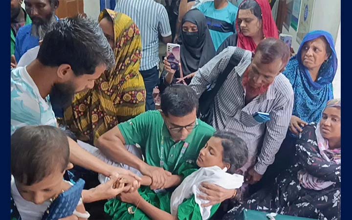 কলাপাড়ায় ক্লাস চলাকালীন অর্ধশতাধিক শিক্ষার্থী অসুস্থ