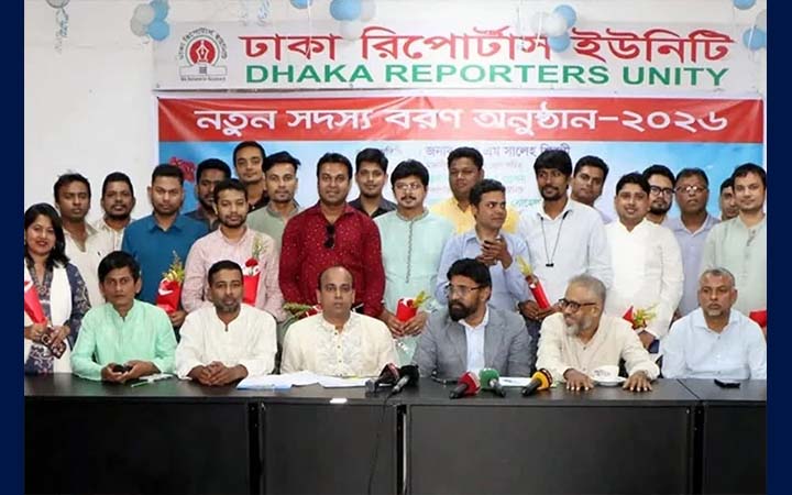 প্রধানমন্ত্রীকে ঘিরে গত নয় মাসে ৪১০টি অপতথ্য ছড়ানো হয়েছে: প্রেস সচিব