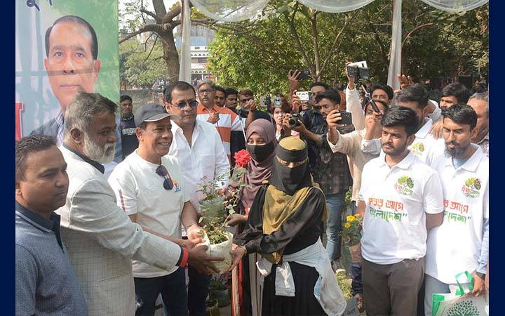 নারায়ণগঞ্জে বিএনপি প্রার্থীর ৫ টাকার বৃক্ষমেলা