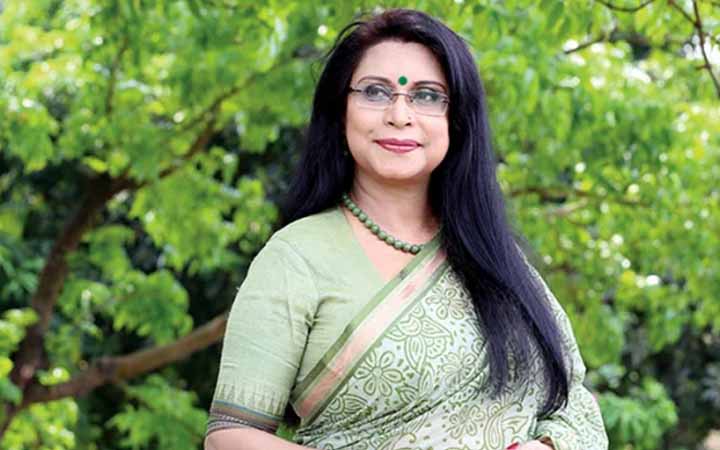 কলকাতায় সম্মাননা পেলেন রেজওয়ানা চৌধুরী বন্যা