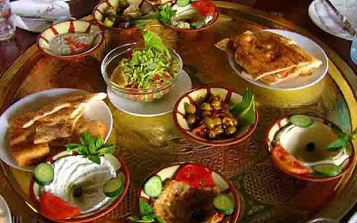 অপচয় রোধে ইসলামের সতর্কবার্তা