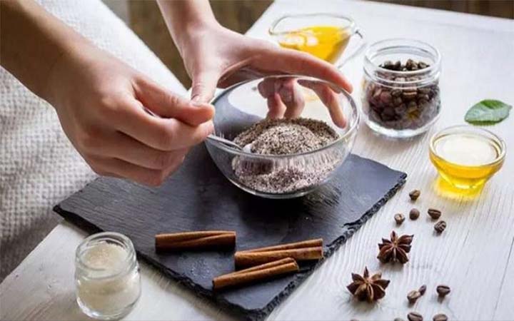 নারিকেল তেল-দারুচিনিতে ব্রণ নিরাময়
