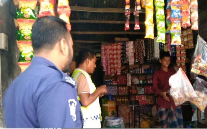 ময়মনসিংহের তারাকান্দায় বিপুল পরিমান অবৈধ বিড়ি জব্দ