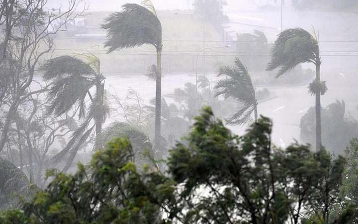 ঢাকাসহ ১৪ জেলায় তীব্র ঝড়ের আভাস