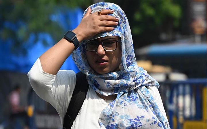 দেশের ইতিহাসে হিটস্ট্রোকে একদিনে ১৭ মৃত্যুর রেকর্ড