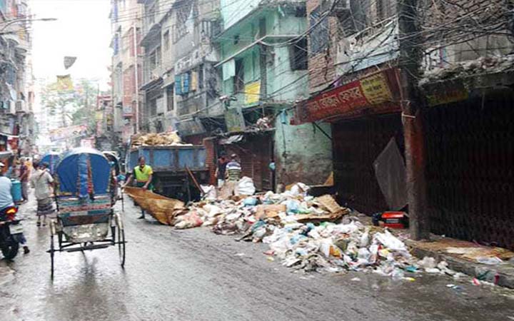 পূরণ হয়নি আশ্বাস, দুর্গন্ধ ডিএসসিসির বাতাসে