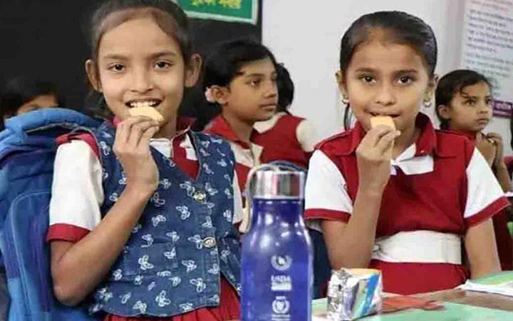 মিড-ডে মিলে মায়েদের সম্পৃক্ততায় গার্ডিয়ান কমিটি গঠনের নির্দেশ
