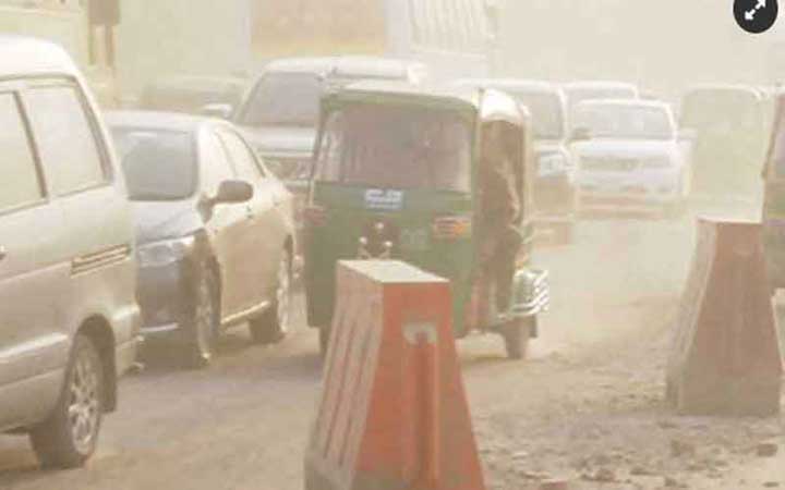 দূষিত শহরের তালিকা ফের শীর্ষে ঢাকা