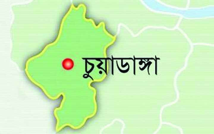 কৃষকলীগ নেত্রীর কাছে লাঞ্চিত প্রধান শিক্ষক