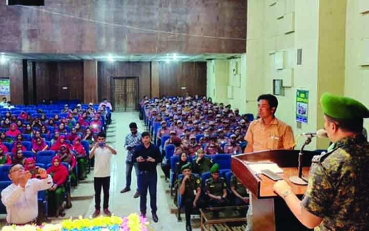 ঝিনাইদহে আনসার ও গ্রাম প্রতিরক্ষা বাহিনীর সমাবেশ