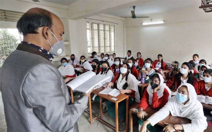 শিক্ষা প্রতিষ্ঠান খোলার সিদ্ধান্ত ২৫ আগস্টের পর