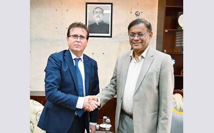 পররাষ্ট্রমন্ত্রীর সঙ্গে তুরস্ক ও ইতালির রাষ্ট্রদূতদের সাক্ষাৎ