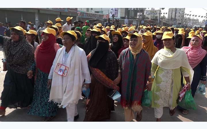 মিছিলে মিছিলে জনস্রোত শেখ হা‌সিনার জনসভায়