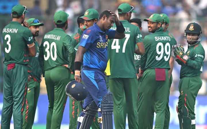 শ্বাসরুদ্ধকর লড়াইয়ের পরও হেরে গেল বাংলাদেশ