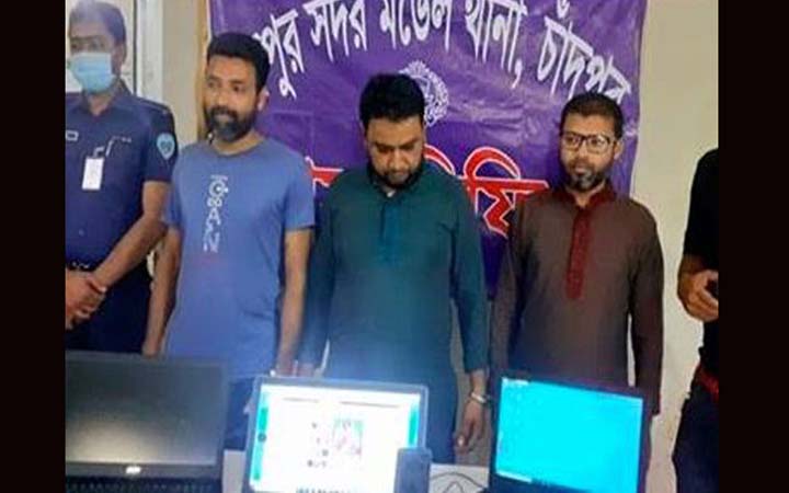 শিক্ষামন্ত্রীর বিরুদ্ধে অপপ্রচারের অভিযোগে ৩ শিক্ষক বরখাস্ত