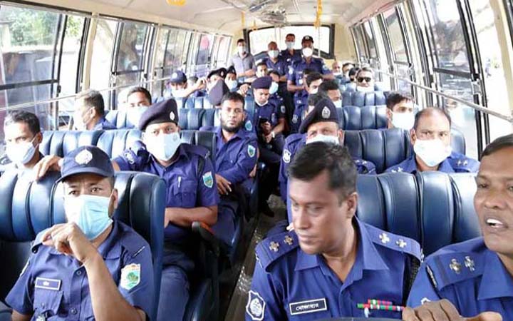 প্লাজমা দিতে ঢাকায় বগুড়ার ৫৯ পুলিশ