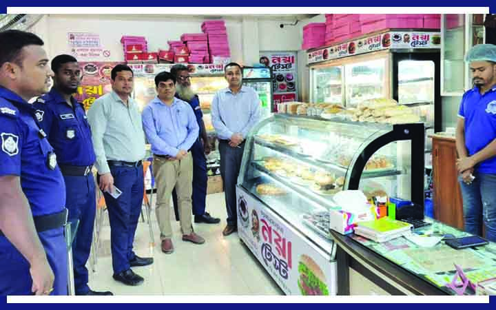 ঈশ্বরদীতে দুই খাবারের প্রতিষ্ঠানকে লাখ টাকা জরিমানা