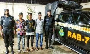 চট্টগ্রামে তেলের ট্যাংকে সোয়া লাখ ইয়াবা