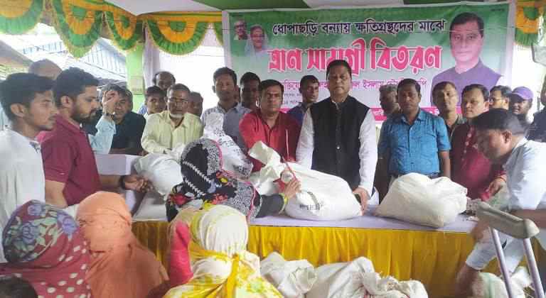 বন্যাদুর্গত চন্দনাইশ-সাতকানিয়াবাসীর সার্বক্ষণিক খবর রাখছেন প্রধানমন্ত্রী