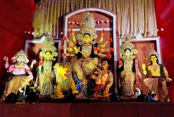 দুর্গোৎসবের দ্বিতীয় দিন মহাসপ্তমী আজ