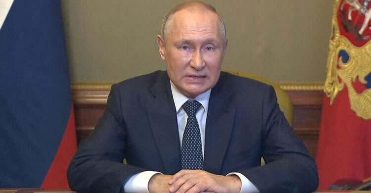 রুশ নারীদের কমপক্ষে ৮টি করে সন্তান নিতে বললেন পুতিন