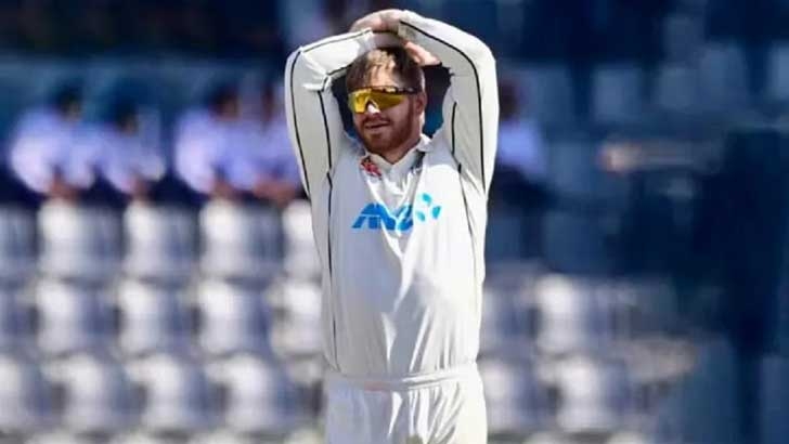 বলে লালা ব্যবহার করে আলোচনায় ফিলিপস