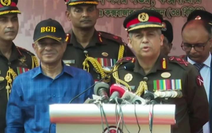 সীমান্তে আইন না মানলে কঠোর হবে বিজিবি : মহাপরিচালক
