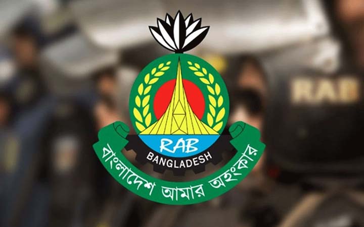 থানা থেকে লুট হওয়া অস্ত্র উদ্ধার, গ্রেপ্তার ১