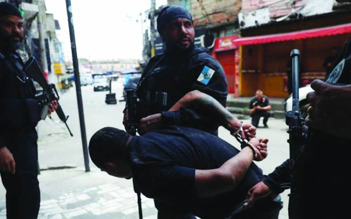 ব্রাজিলে মাদকচক্রের বিরুদ্ধে পুলিশের অভিযান, নিহত ১৩২