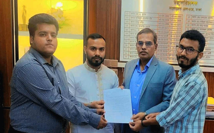 জামালপুর এক্সপ্রেস ও অগ্নিবীণা এক্সপ্রেস  ট্রেনের সময়সূচি পরিবর্তনের দাবিতে স্মারকলিপি