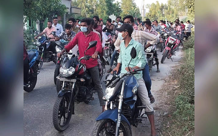এনসিপি শাপলা কলি প্রতীকে নিবন্ধন পাওয়ায় সরিষাবাড়ীতে আনন্দ শোভাযাত্রা