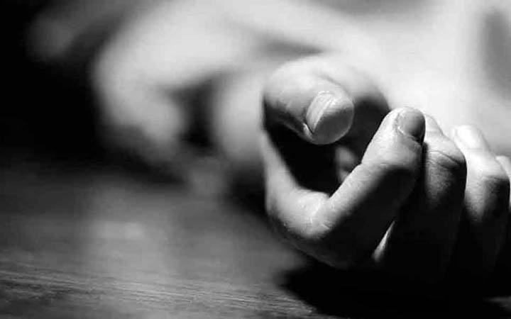 বনানীতে গৃহবধূর আত্মহত্যা