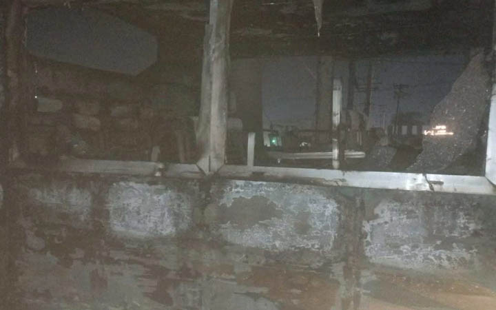 গাজীপুরে যাত্রীবাহী বাসে আগুন দিল দুর্বৃত্তরা