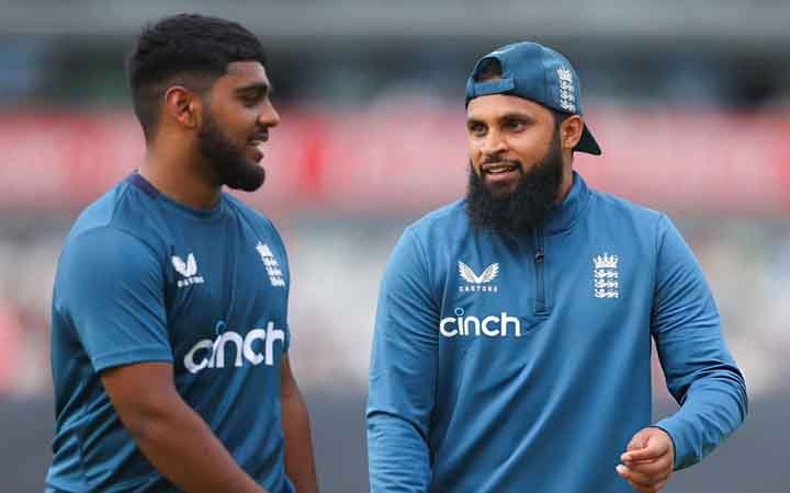 অবশেষে ভারতের ভিসা পেলেন ইংল্যান্ডের দুই ক্রিকেটার