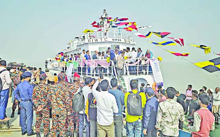 কুতুবদিয়া-মগনামা নৌ রুটে সি-ট্রাক চালু