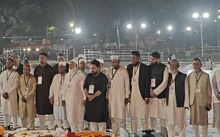 ভাষা শহীদদের শ্রদ্ধা জানালেন জামায়াত আমিরসহ বিরোধীদলীয় নেতারা