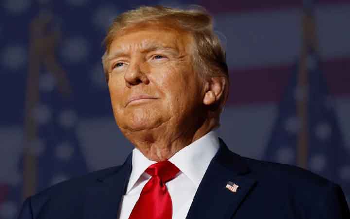 যুক্তরাষ্ট্রের বৈশ্বিক শুল্ক ১০ থেকে বাড়িয়ে ১৫ শতাংশ করার ঘোষণা ট্রাম্পের