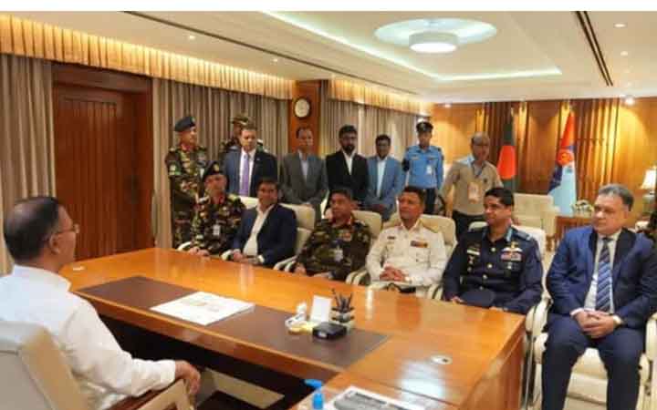প্রথমবারের মতো সশস্ত্র বাহিনী বিভাগে অফিস করলেন তারেক রহমান
