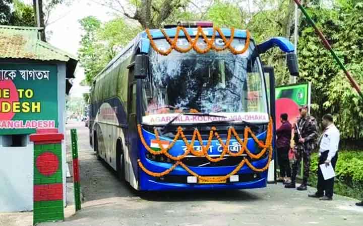 দেড় বছর পর ফের আগরতলা-ঢাকা-কলকাতা বাস সার্ভিস চালু