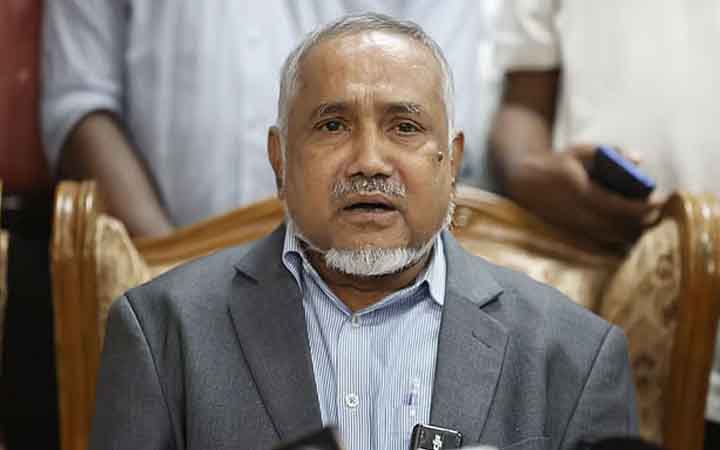 অন্তর্বর্তী সরকারের দুই উপদেষ্টা বাংলার নতুন মীরজাফর