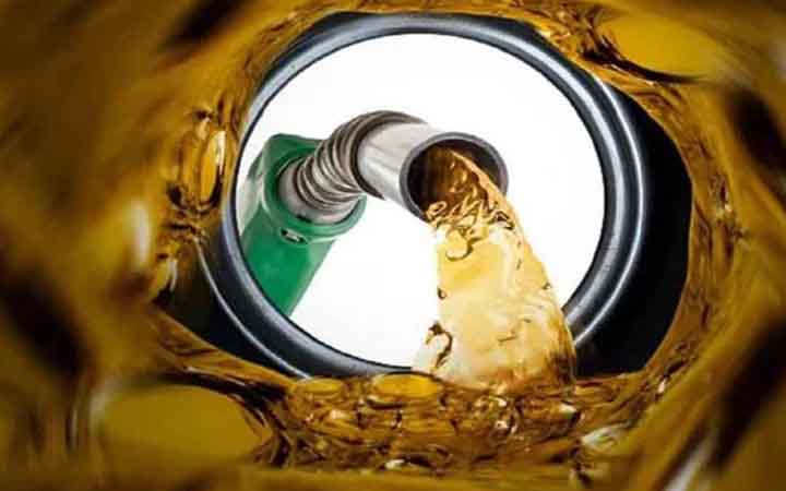 ভারত থেকে দেশে আসছে ৫ হাজার মেট্রিক টন ডিজেল